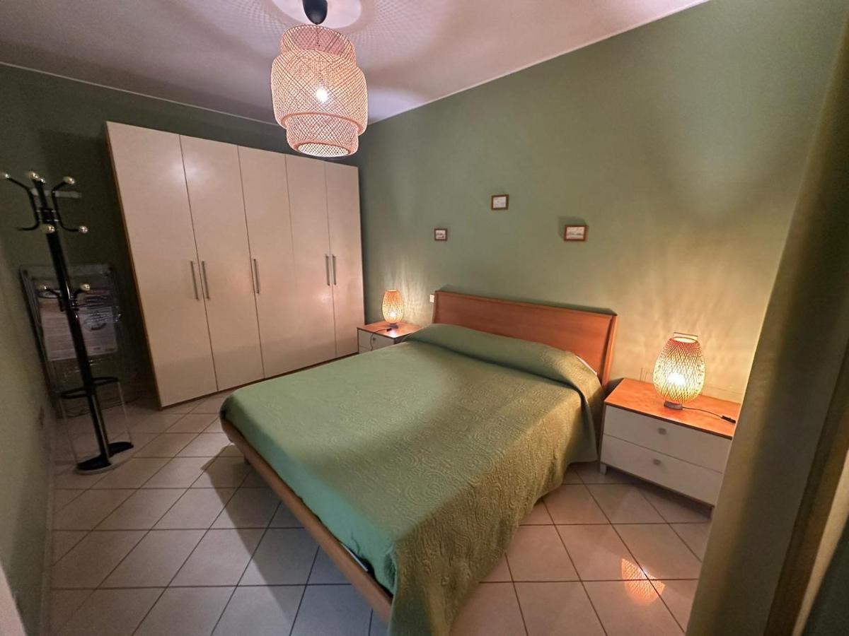 Appartamento Per 4 Persone In Centro Alba Alba  Exterior foto